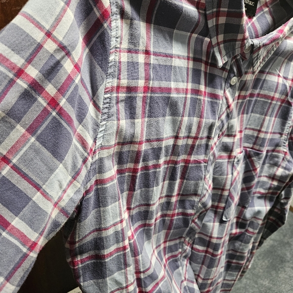 Banana Republic Button Down Shirt - women's - Picture 4 of 6